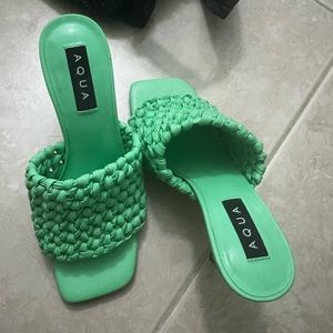 Worn ONCE! Brand new. So comfortable and stylish